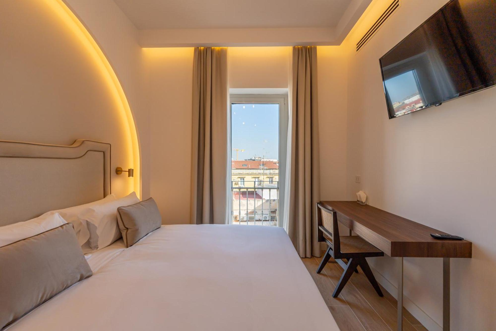 Puro By Unico Relais Hotel Napoli Bagian luar foto